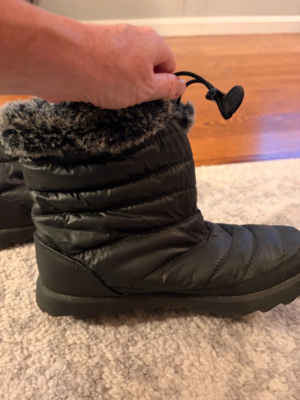 Black North Face Winter boots- size 5
